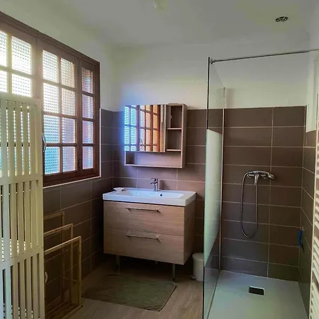 Holiday home Maison Chaleureuse A Avec Vue Sur Montagne *